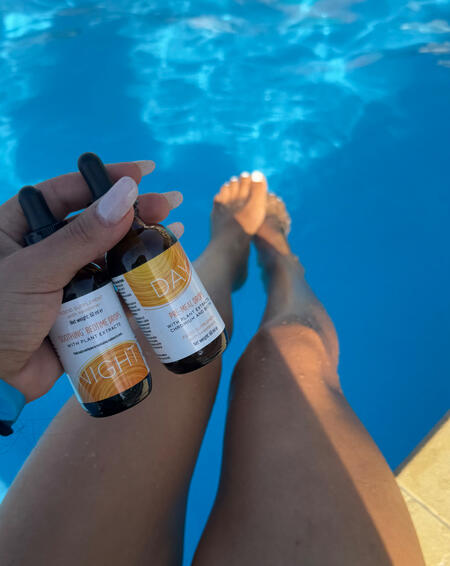 Picături de reechilibrare Picături de recalibrare – Zi & Noapte Rezultate reale și de durată, fără efectul yo-yo. Ce fac: • Controlează pofta de mâncare și reduc poftele • Stimulează metabolismul și arderea grăsimilor acumulate • Reglează hormonii asociați cu depozitarea grăsi